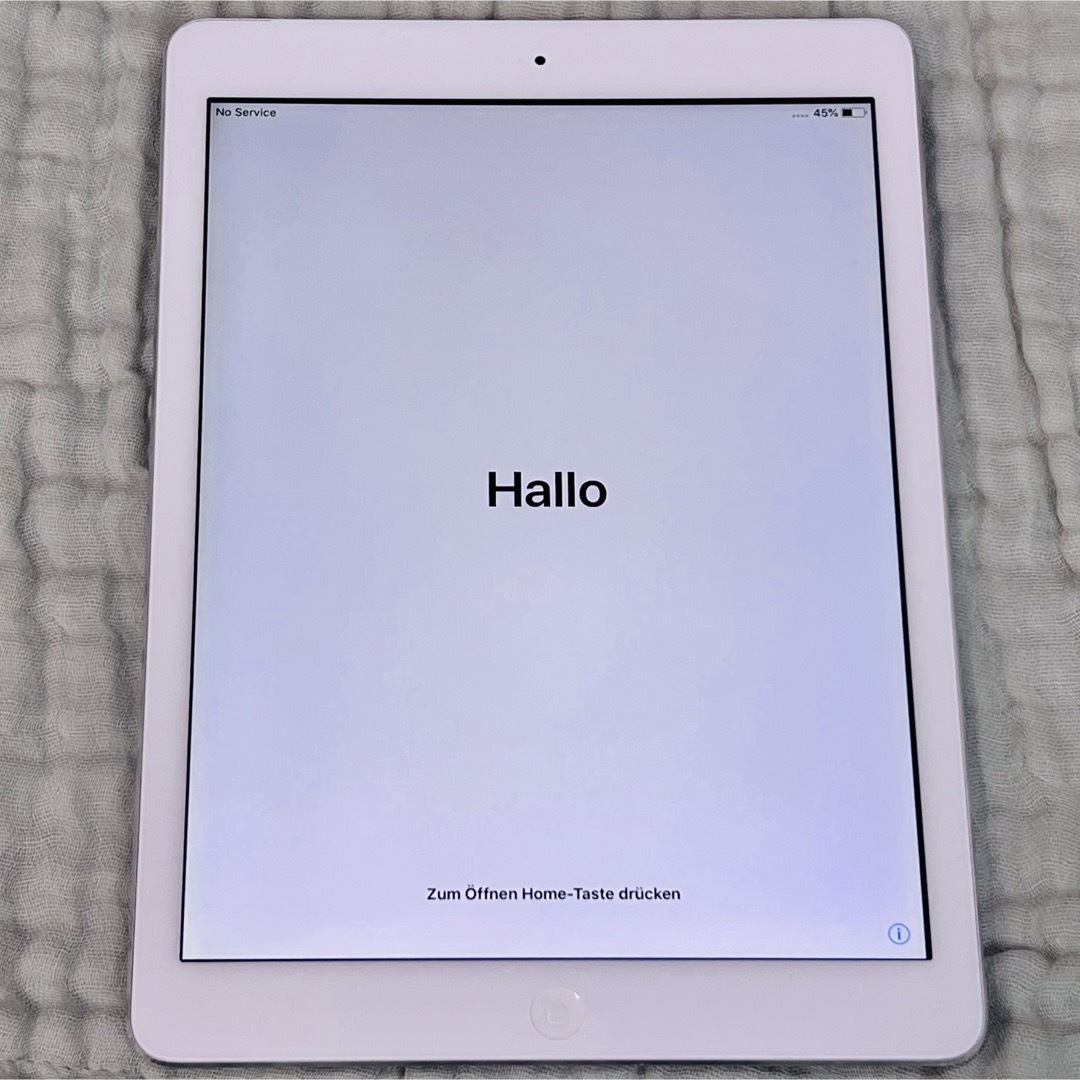 極美品：iPad Air 第一世代Wi-Fi+CELモデル：シルバー16gb | mdh.com.sa