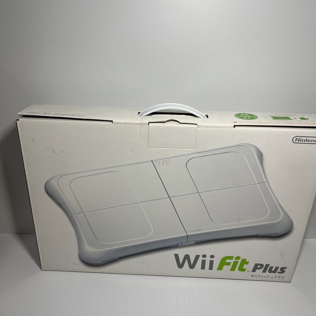 Wii Fit Plus バランスWiiボードセット