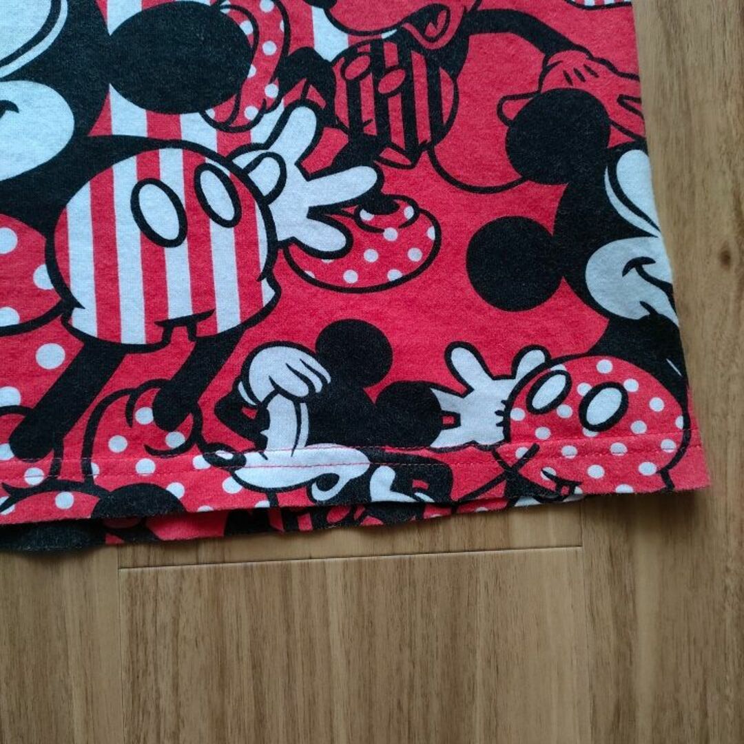Disney(ディズニー)の東京ディズニーリゾート ミッキー 総柄 Tシャツ /L メンズのトップス(Tシャツ/カットソー(半袖/袖なし))の商品写真