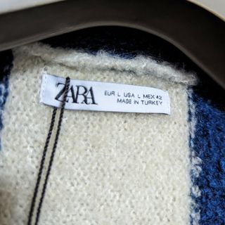 ZARA - ZARAストライプ柄ニットｶｰﾃﾞｨｶﾞﾝの通販 by Mino's shop｜ザラ