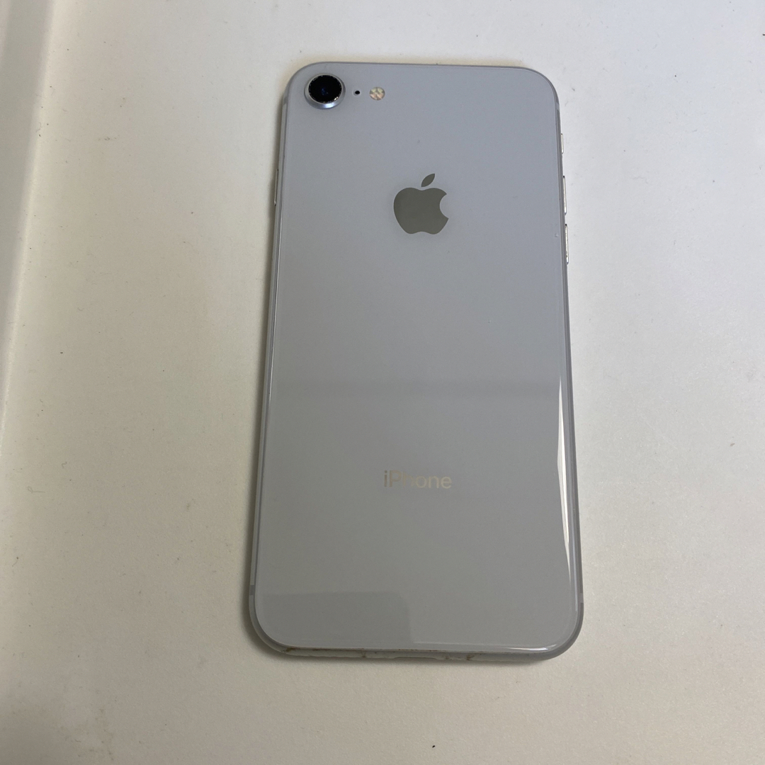iPhone8 シルバー SIMフリー Gの通販 by まこちゃん's shop|ラクマ