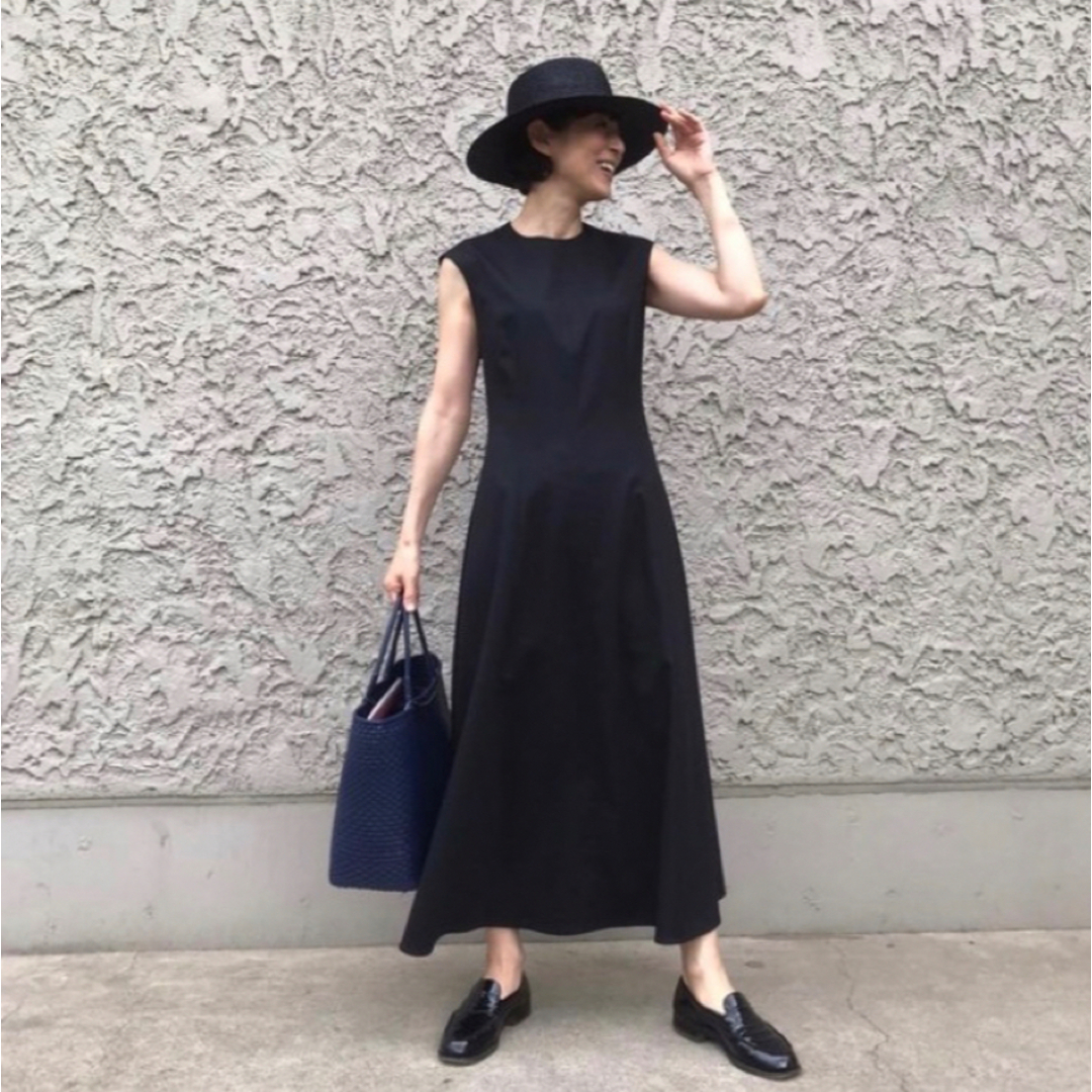 土日限定お値引き アンテプリマ イントレッチオ ネイビー 鈴木保奈美