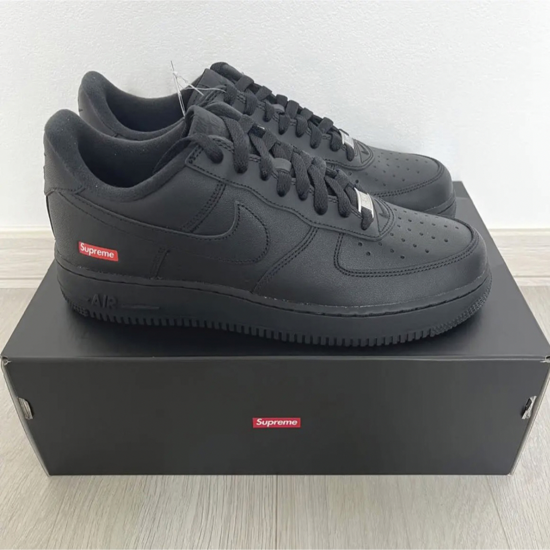 Supreme®︎/NIKE®︎ Air Force 1 Low ブラック 3