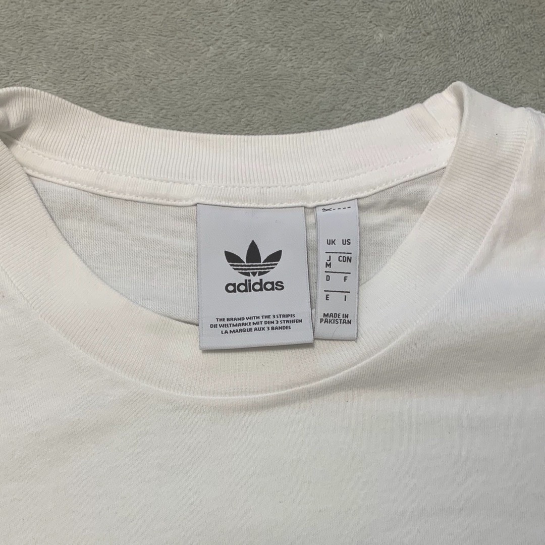 adidas(アディダス)のアディダス　Tシャツ　白T メンズのトップス(Tシャツ/カットソー(半袖/袖なし))の商品写真