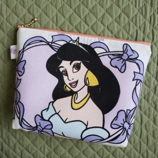 保冷ポーチ　リボン柄ジャスミン　アラジン　プリンセス(ポーチ)