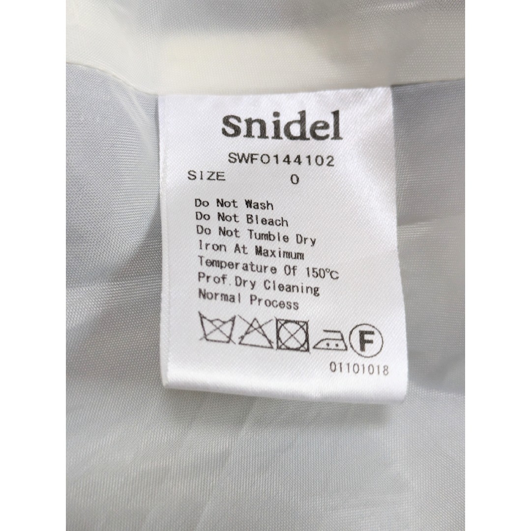 SNIDEL(スナイデル)のsnidel　スナイデル　ノースリーブ　ワンピース　0　S　ネイビー　ホワイト レディースのワンピース(ひざ丈ワンピース)の商品写真