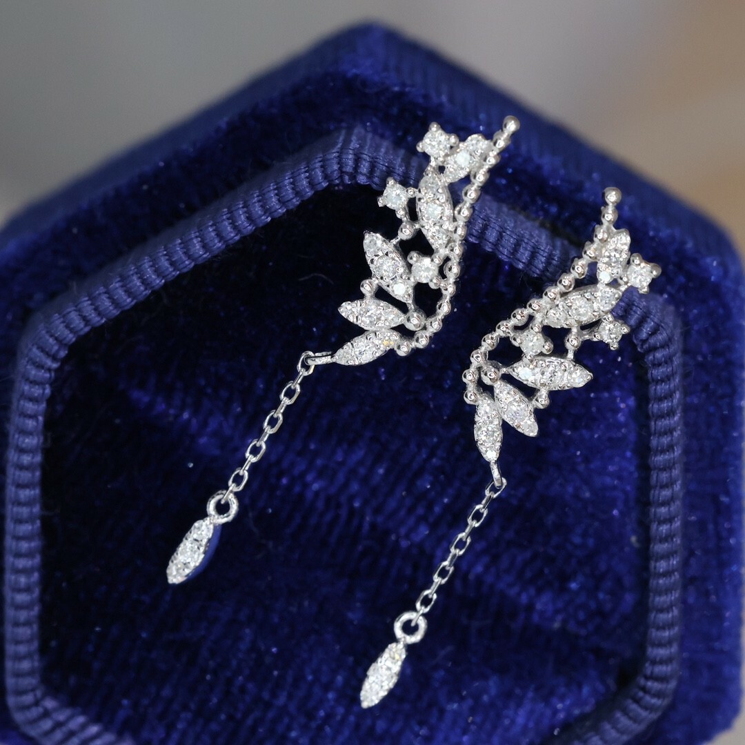 天然ダイヤモンドピアス0.3ct k18の通販 by 天然ダイヤモンド&パール's