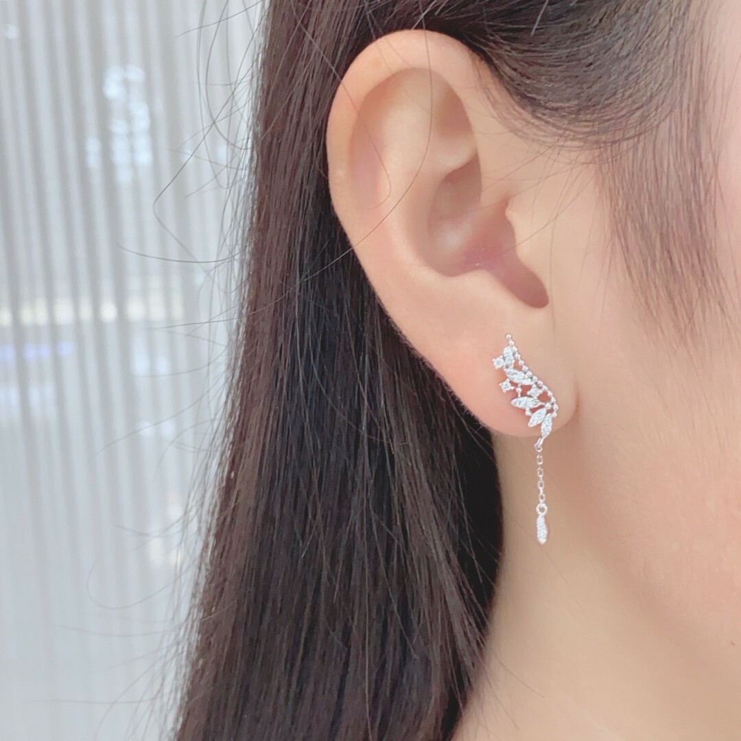 天然ダイヤモンドピアス0.3ct k18の通販 by 天然ダイヤモンド&パール's