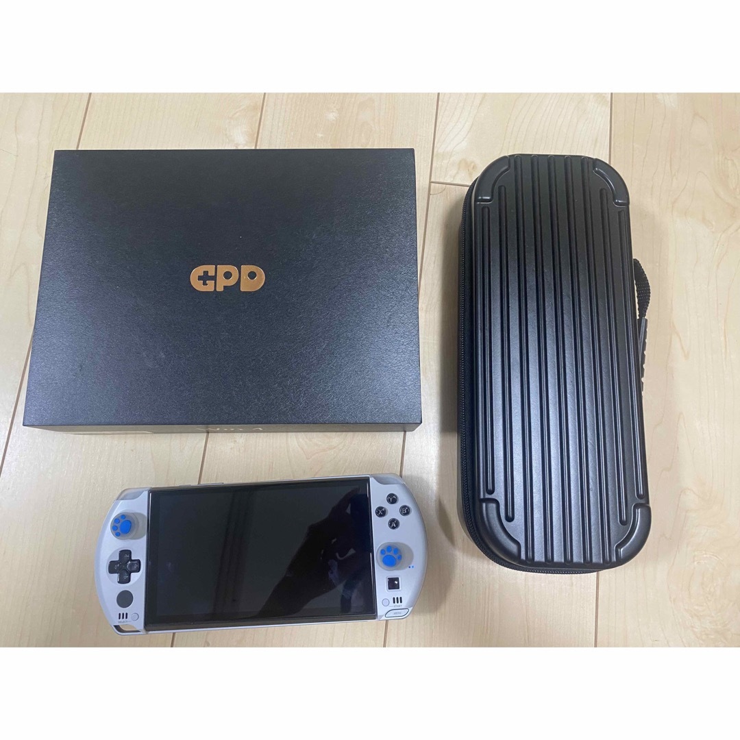 美品 GPD Win4 32GB 1TB 保護フィルム付き