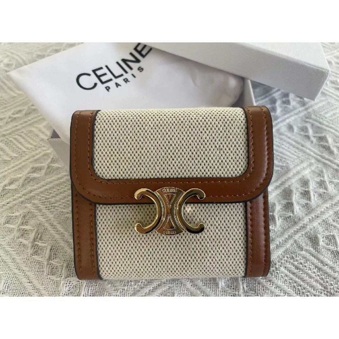 CELINE セリーヌ トリオンフ 三つ折り財布