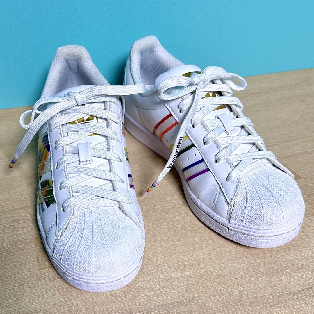 アディダス【ADIDAS】スーパースター　　　　　　　※LGBTQ