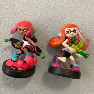 ニンテンドウ(任天堂)のスプラトゥーン　アミーボ　イカガール　2体セット(ゲームキャラクター)