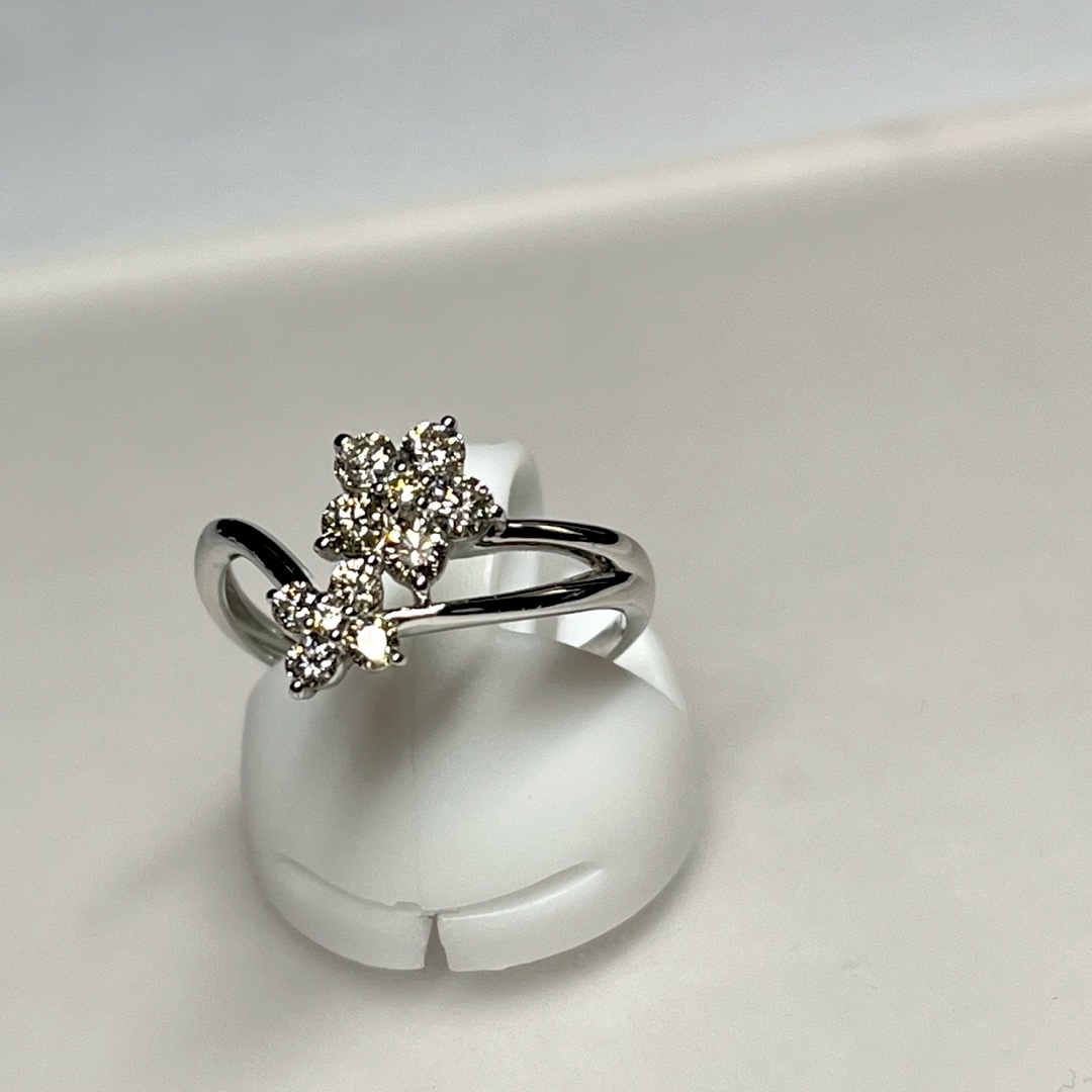 大特価PTダイヤリング0.50ct レディースのアクセサリー(リング(指輪))の商品写真