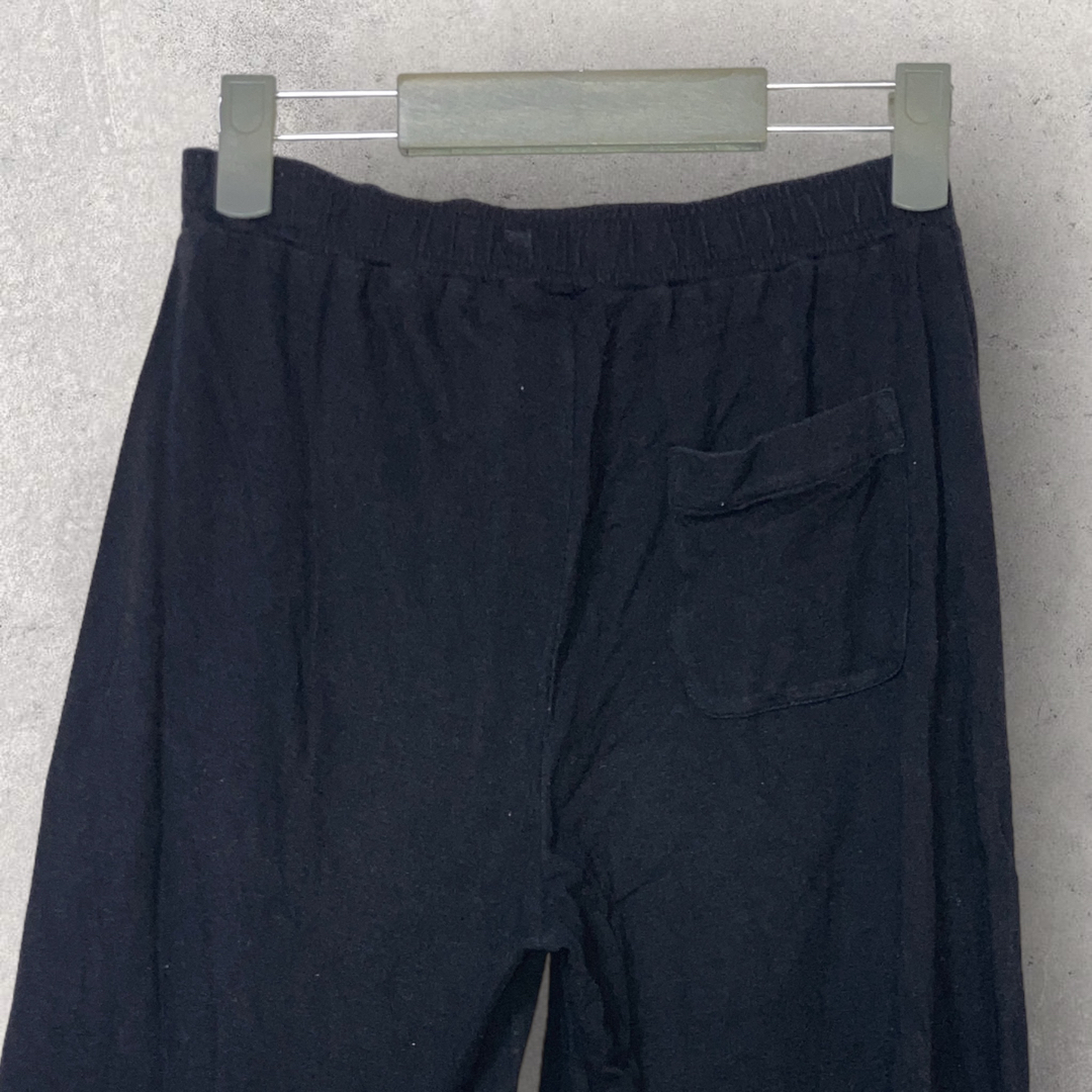 MUJI (無印良品)(ムジルシリョウヒン)のユニクロ　UNIQLO　ジュニア　XL/150相当　キュロットスカート　黒 キッズ/ベビー/マタニティのキッズ服女の子用(90cm~)(スカート)の商品写真