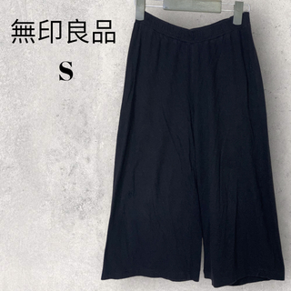 ムジルシリョウヒン(MUJI (無印良品))のユニクロ　UNIQLO　ジュニア　XL/150相当　キュロットスカート　黒(スカート)