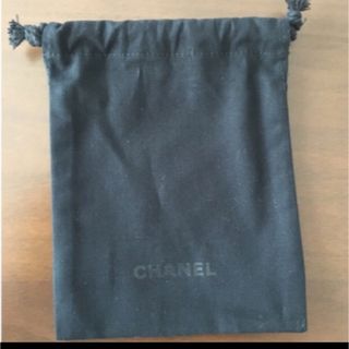 シャネル(CHANEL)のシャネル　CHANEL ポーチ　巾着　ブラック　黒　袋(キャラクターグッズ)