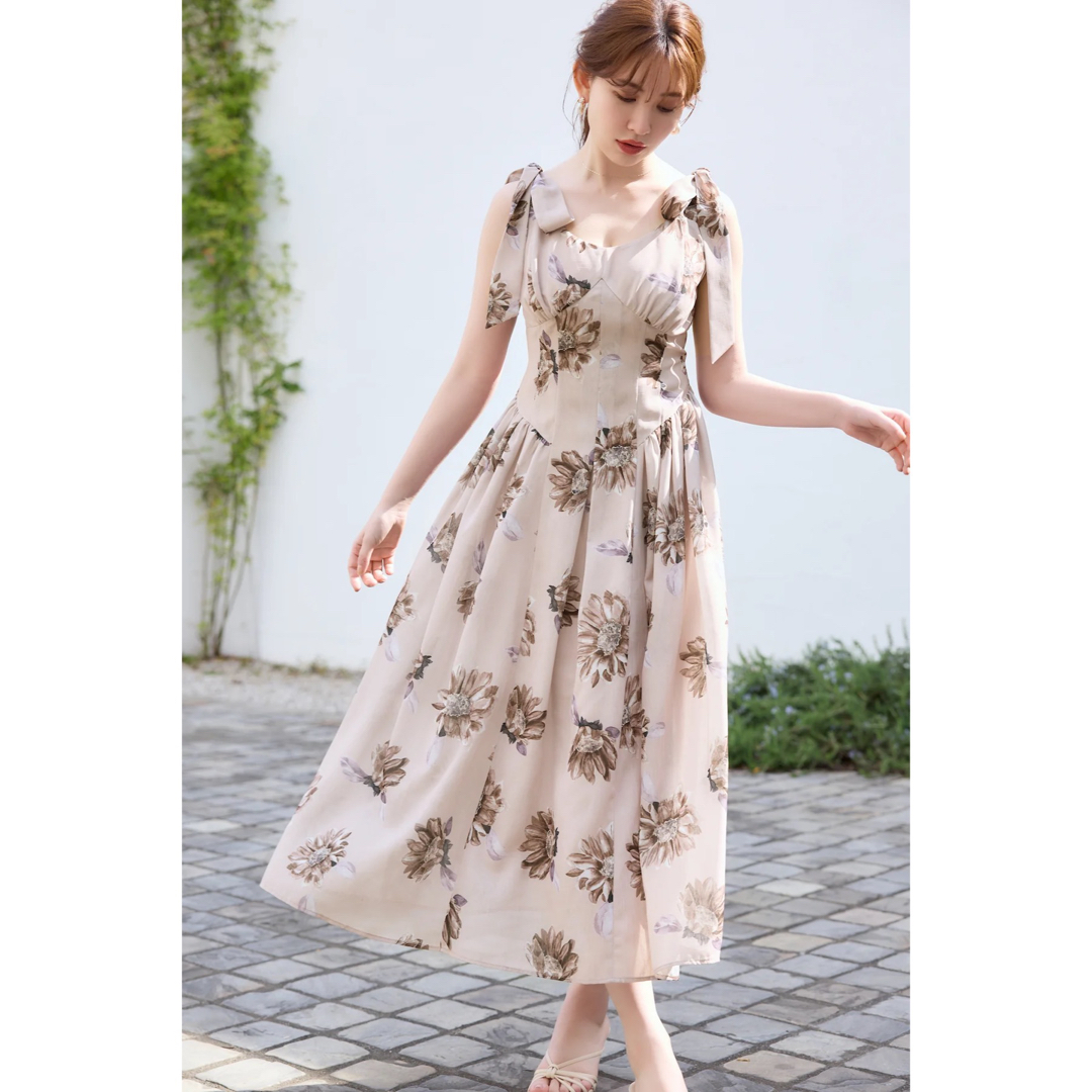 herlipto Sunflower-Printed Midi Dress-