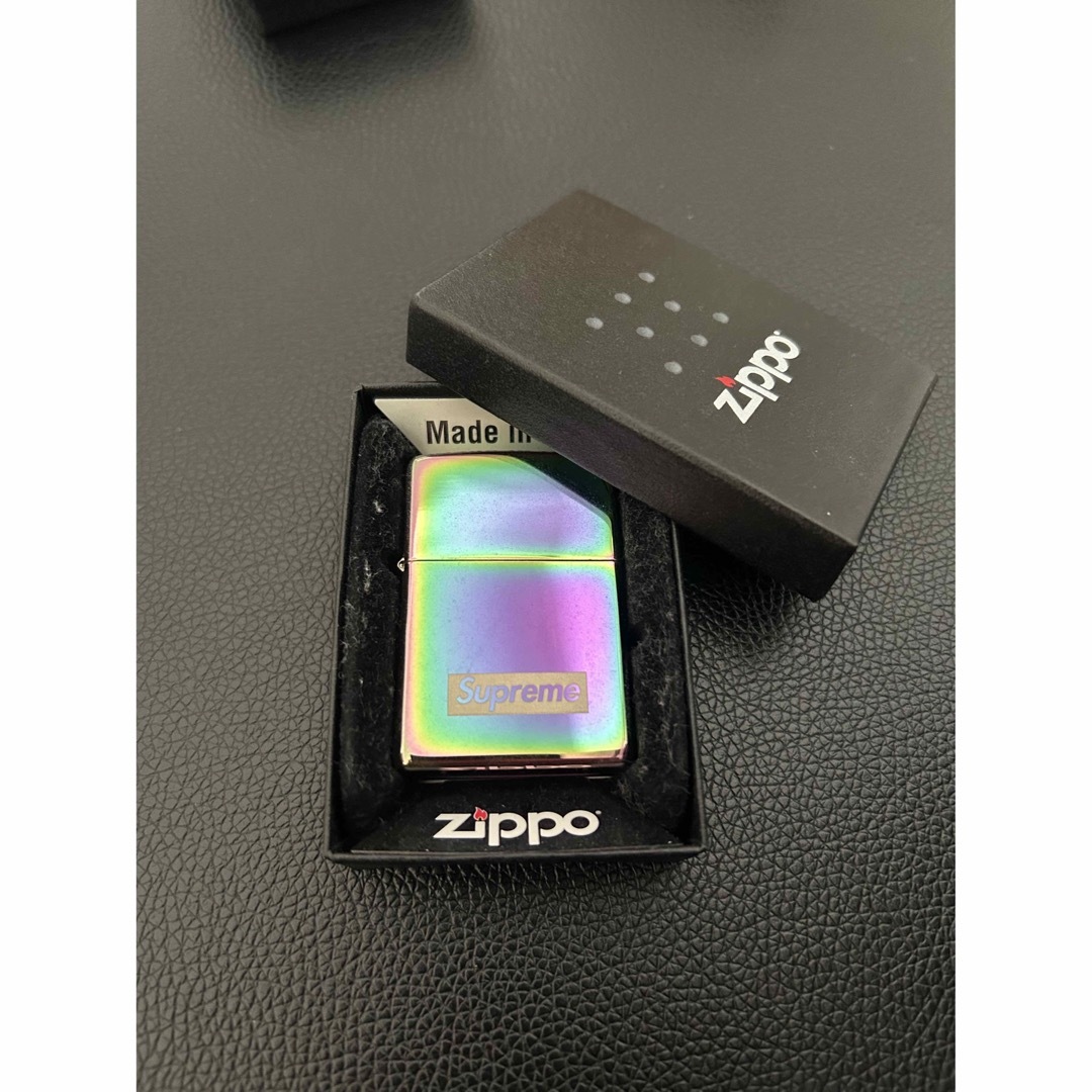 タバコグッズsupreme zippo