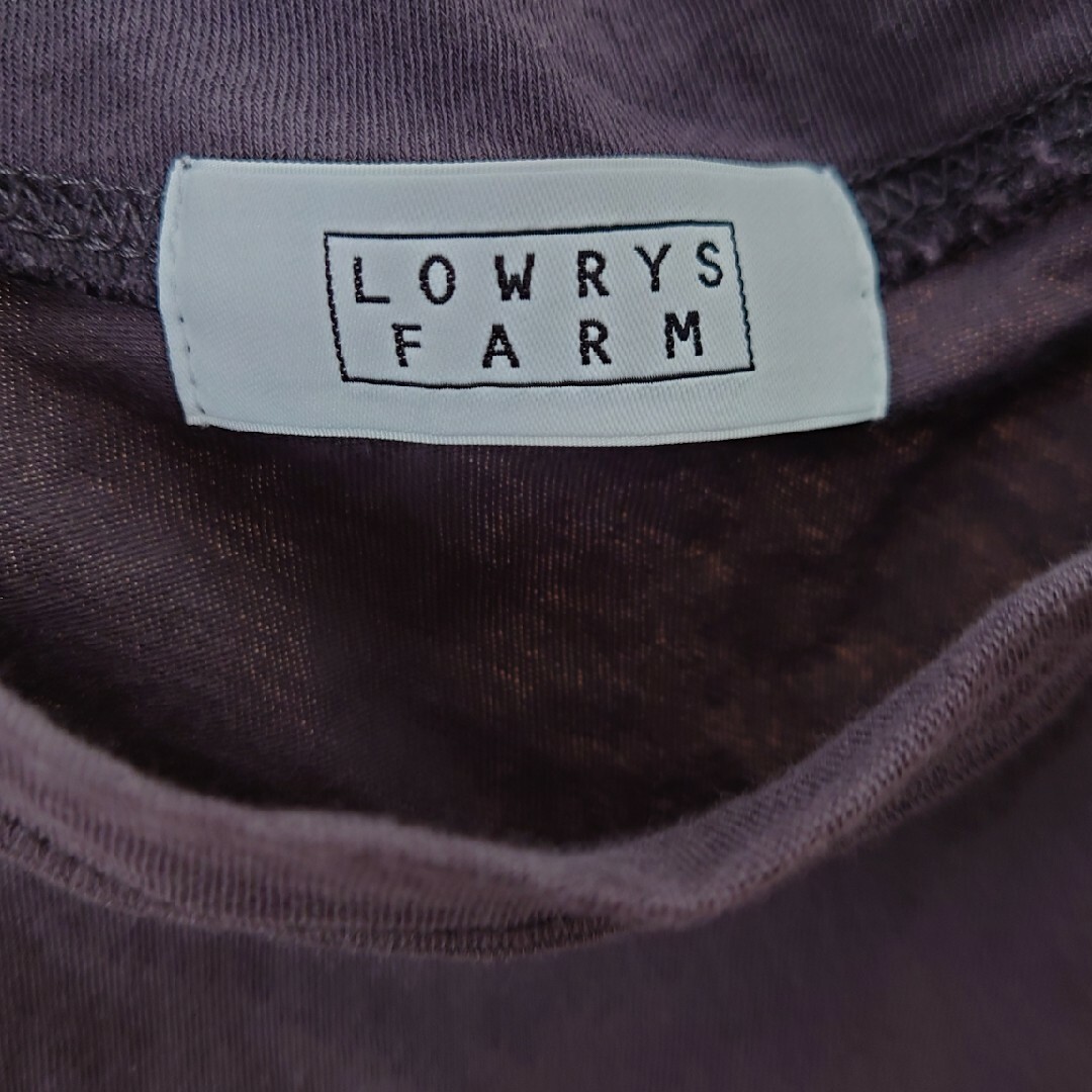 LOWRYS FARM(ローリーズファーム)のLOWRYS FARM　ロゴTシャツ※8/9まで※ レディースのトップス(Tシャツ(半袖/袖なし))の商品写真