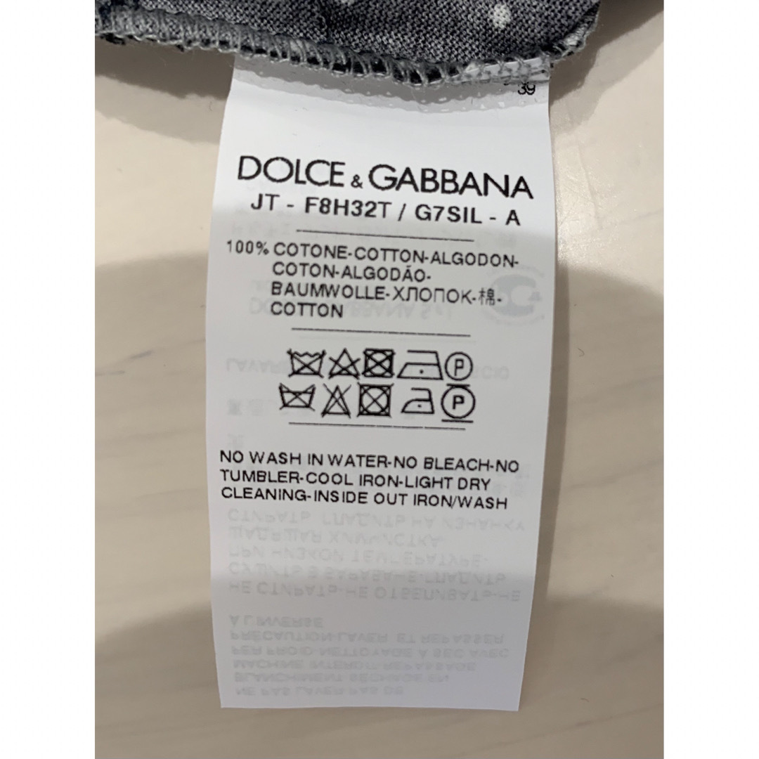 DOLCE&GABBANA(ドルチェアンドガッバーナ)のDOLCE &GABBANA ドット柄　Tシャツ　新品未使用 レディースのトップス(Tシャツ(半袖/袖なし))の商品写真