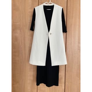 ザラ(ZARA)のZARAホワイトベスト、新品(ベスト/ジレ)