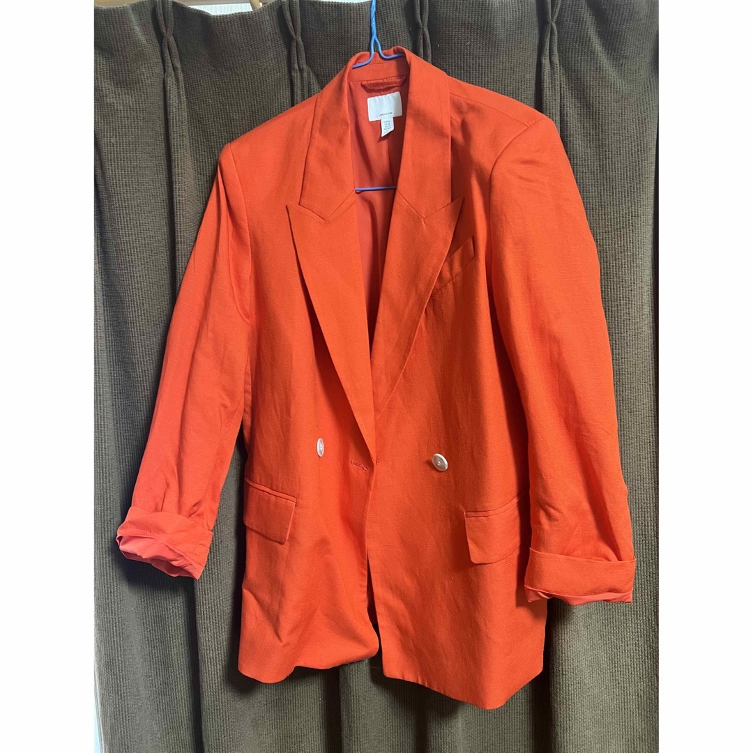 H&H(エイチアンドエイチ)のＨ&M オレンジ ジャケット レディースのジャケット/アウター(テーラードジャケット)の商品写真