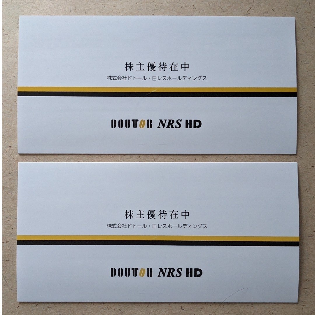 ドトール(ドトール)のドトール 株主優待カード 4000円分 チケットの優待券/割引券(レストラン/食事券)の商品写真