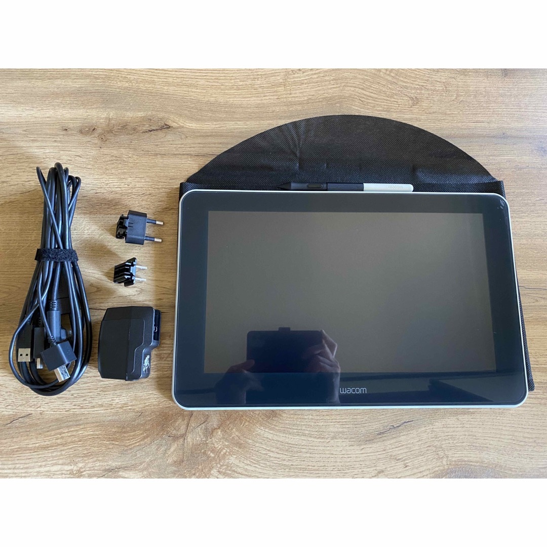 Wacom - ワコム 13.3インチ 液晶ペンタブレット 液タブ Wacom One 13