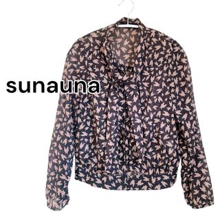 スーナウーナ(SunaUna)の【sunauna】シフォン ブラウス 総柄 ブラウン リボンタイ (シャツ/ブラウス(長袖/七分))