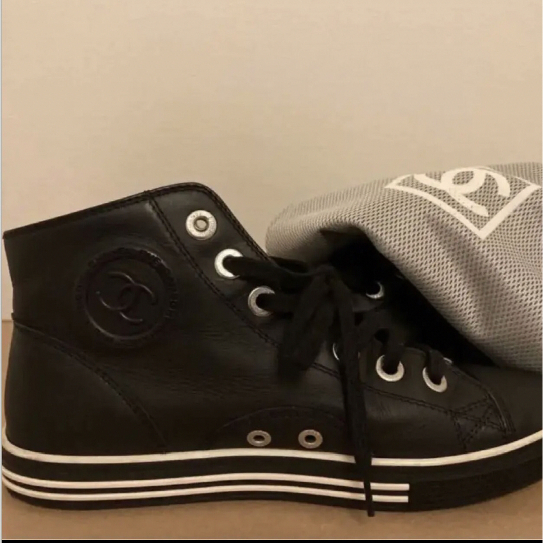 CHANEL シャネル ハイカットスニーカー スニーカー レザー ブラック