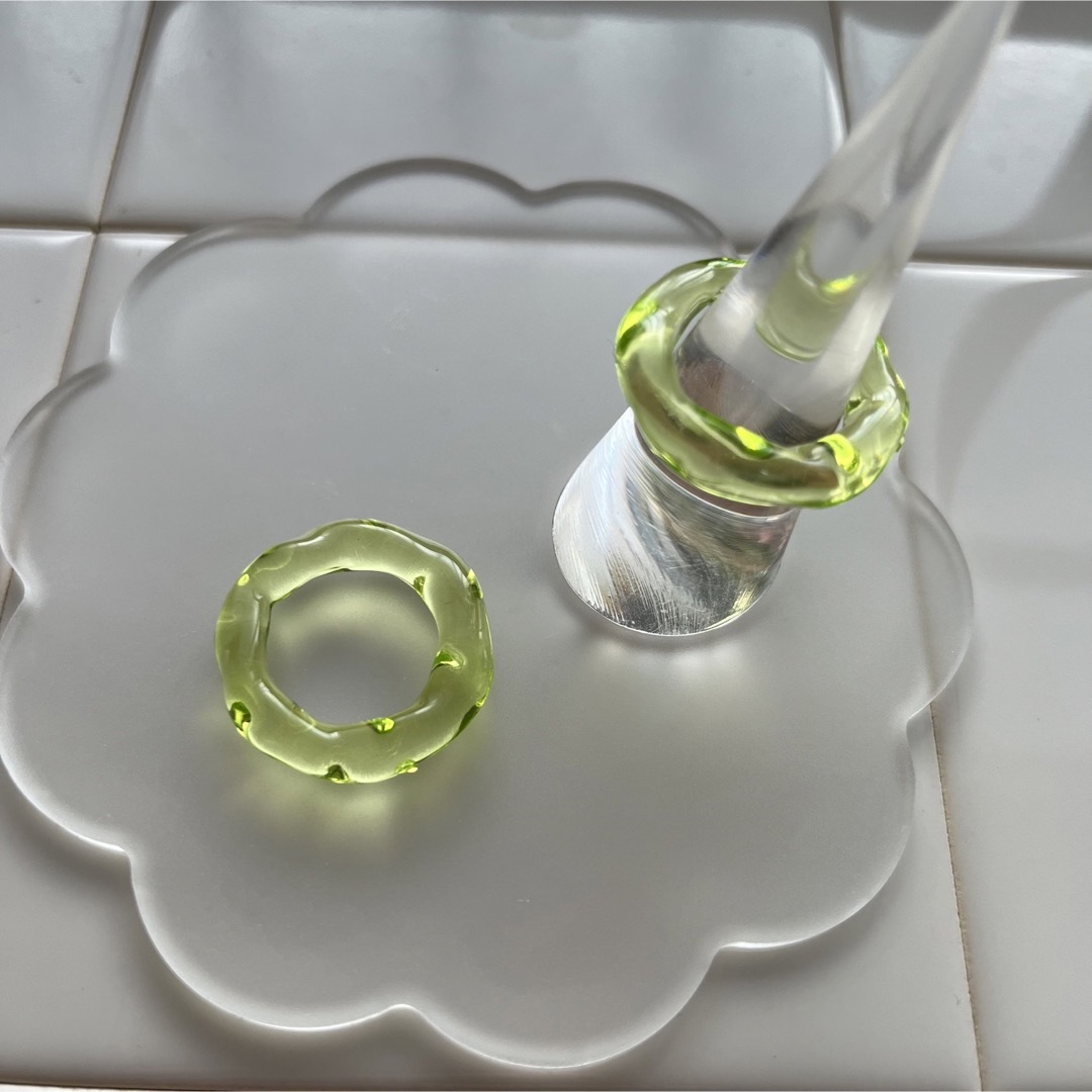 wave ring /  light green レディースのアクセサリー(リング(指輪))の商品写真