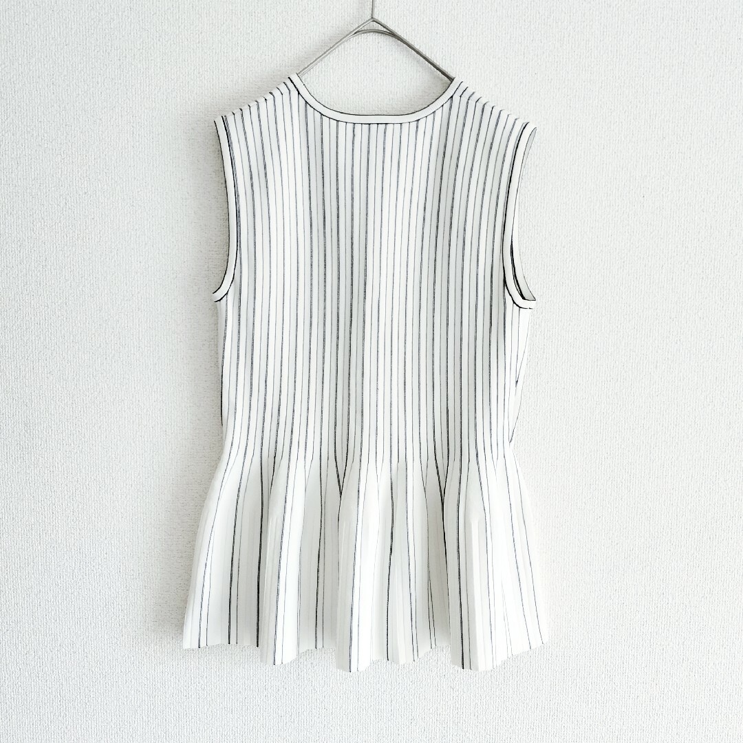 未使用品 Theory ペプラムシェルトップス 白 S セオリー