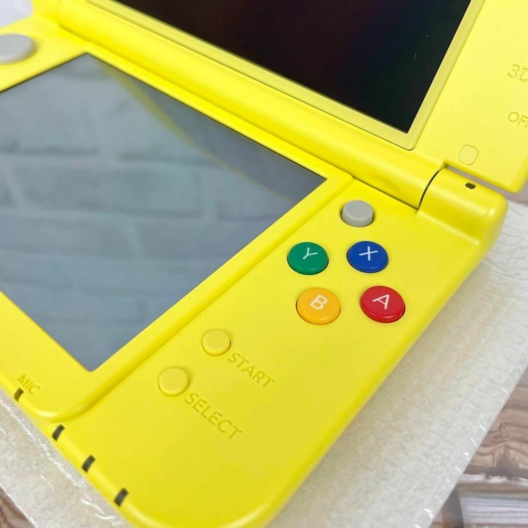 【極美品】Newニンテンドー3DS LL ピカチュウ【イエロー】