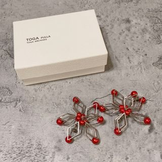 トーガプルラ(TOGA PULLA)の美品 TOGA PULLA Sparkle earrings トーガ イヤリング(イヤリング)