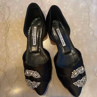 マノロブラニク(MANOLO BLAHNIK)のマノロブラニク　フラット(バレエシューズ)