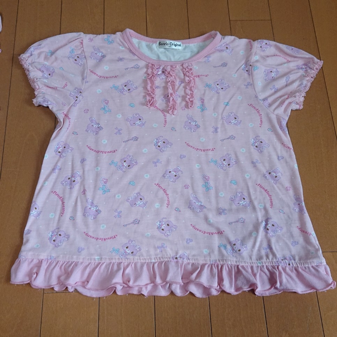 サンリオ(サンリオ)のパジャマ  １３０ キッズ/ベビー/マタニティのキッズ服女の子用(90cm~)(パジャマ)の商品写真