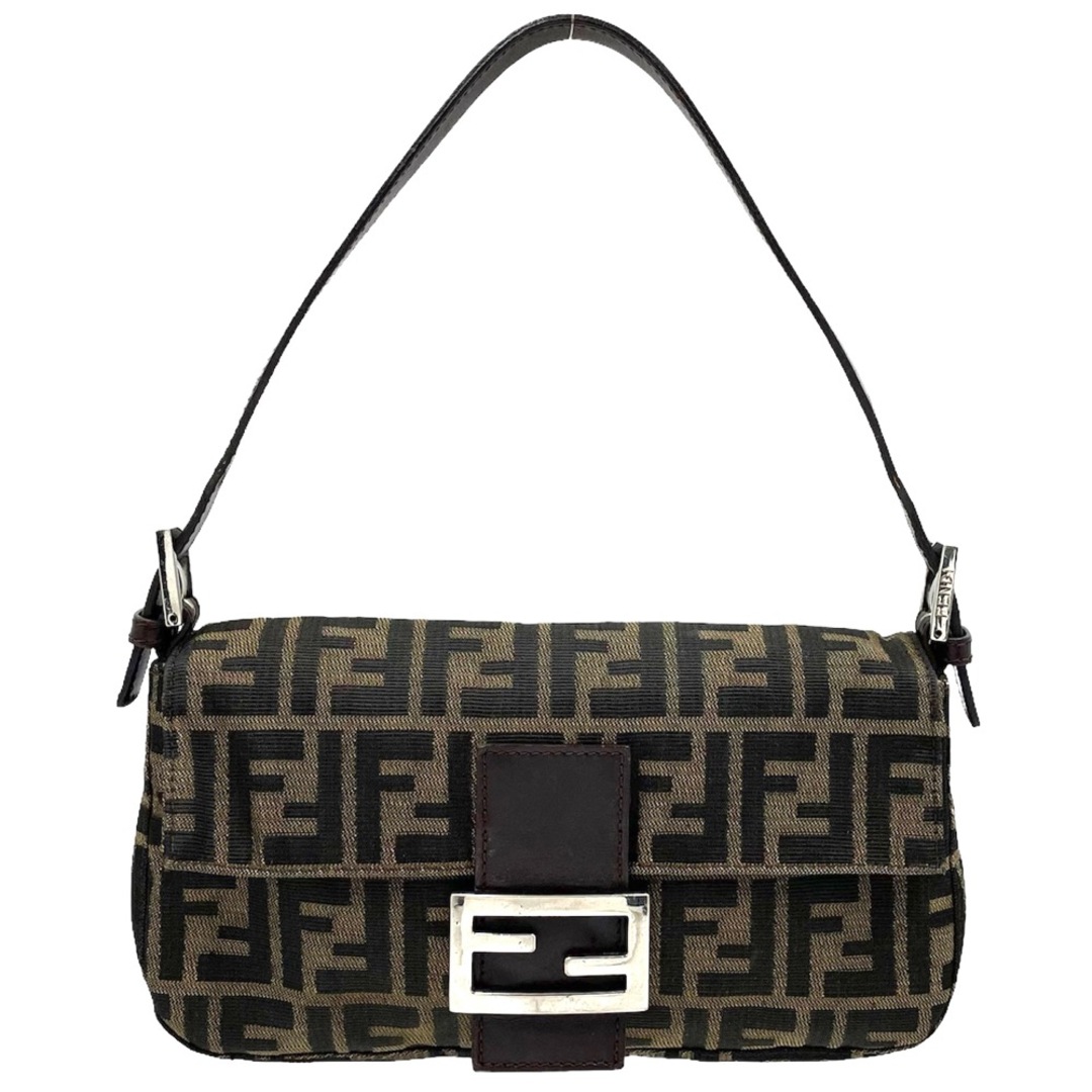 FENDI フェンディ ショルダーバッグ マンマバケット Mamma Bucket