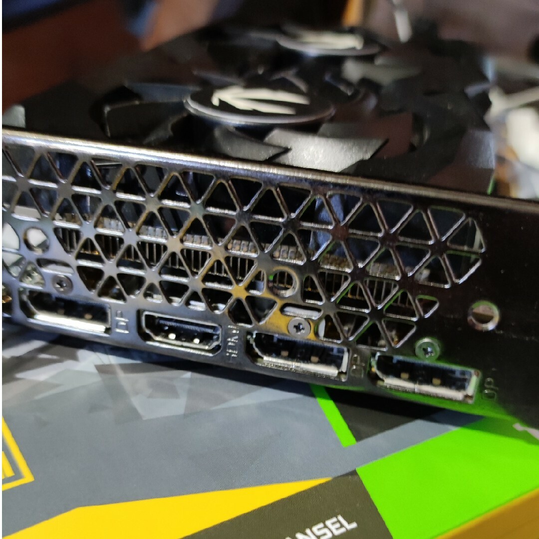 ZOTAC GAMING GeForce GTX 1660  super スマホ/家電/カメラのPC/タブレット(PCパーツ)の商品写真