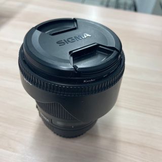 シグマ(SIGMA)のSIGMA デジタル一眼レフ　レンズ　24mm 1:1.8 キヤノン用(レンズ(単焦点))