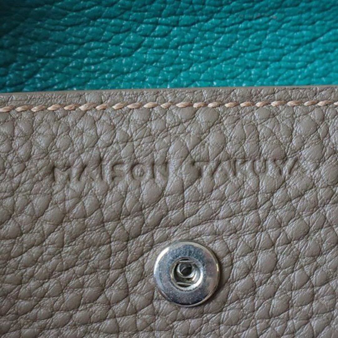 メゾンタクヤ  極上シュランクカーフ コンパクトウォレット ベージュ 三つ折り メンズのファッション小物(折り財布)の商品写真