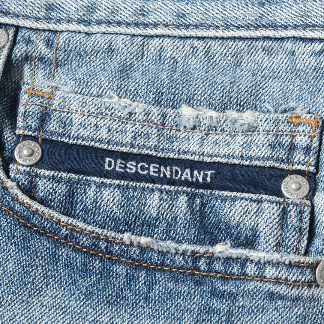 DESCENDANT(ディセンダント)のDESCENDANT ディセンダント パンツ サイズ:3 21SS Ron Herman ロンハーマン ヴィンテージ加工 カットオフ デニムショーツ 1984 Kid Cut DENIM インディゴ ボトムス ショートパンツ コラボ 【メンズ】【中古】 メンズのパンツ(ショートパンツ)の商品写真