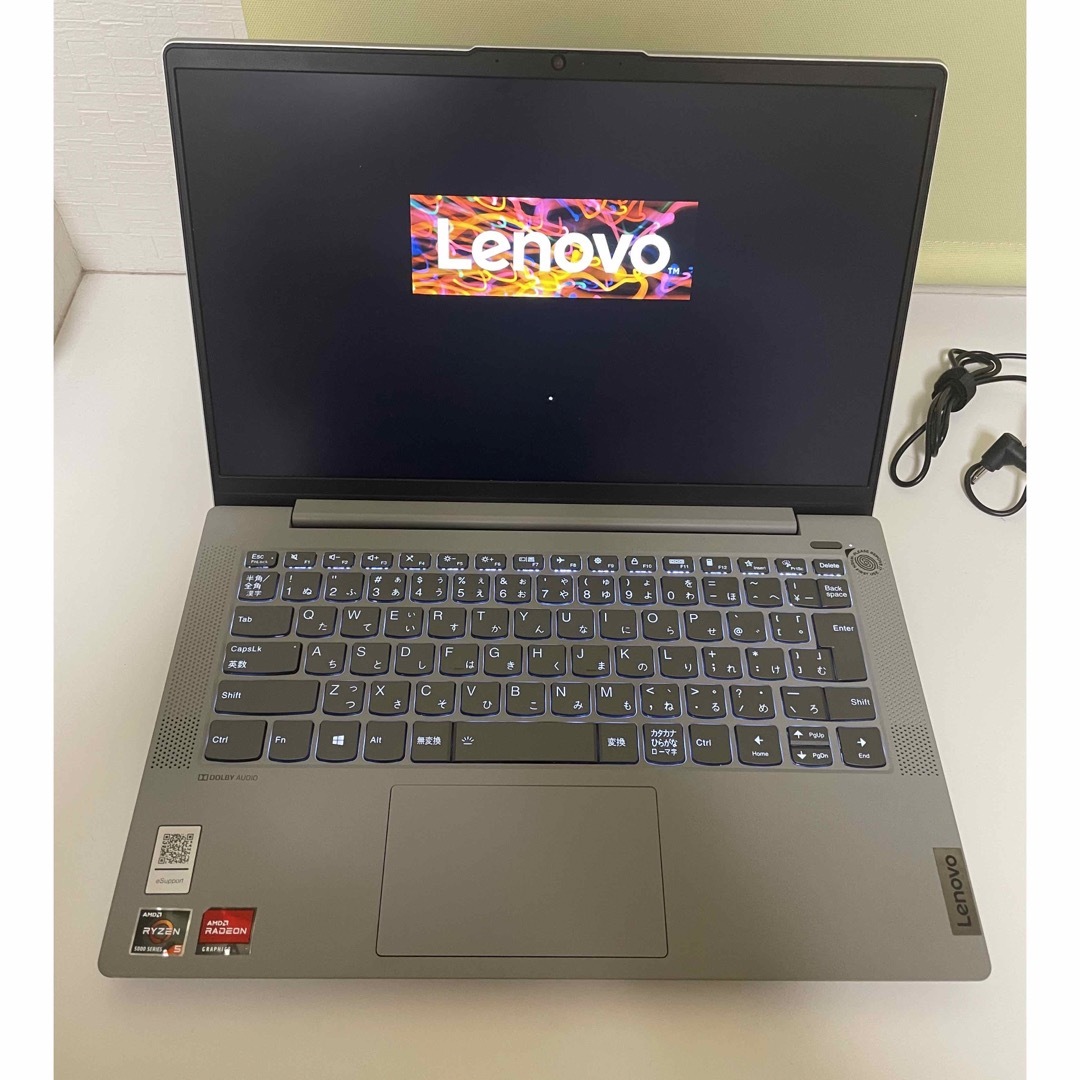 Lenovo(レノボ)のLenovo ノートパソコン　14型　IdeaPad Slim 550 スマホ/家電/カメラのPC/タブレット(ノートPC)の商品写真