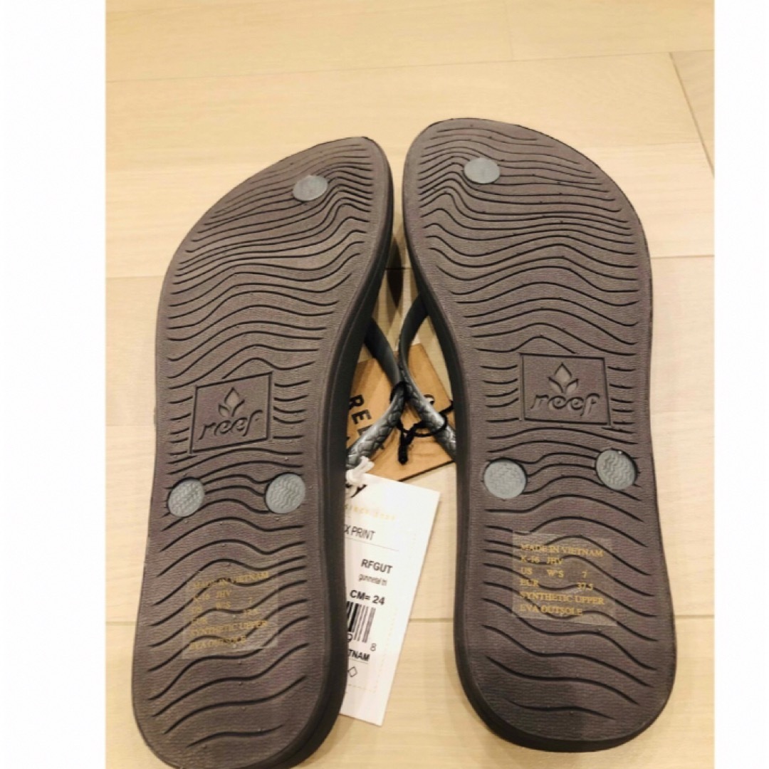 havaianas(ハワイアナス)の【新品】REEF  リーフ  ビーチサンダル  24～24.5cm レディースの靴/シューズ(ビーチサンダル)の商品写真