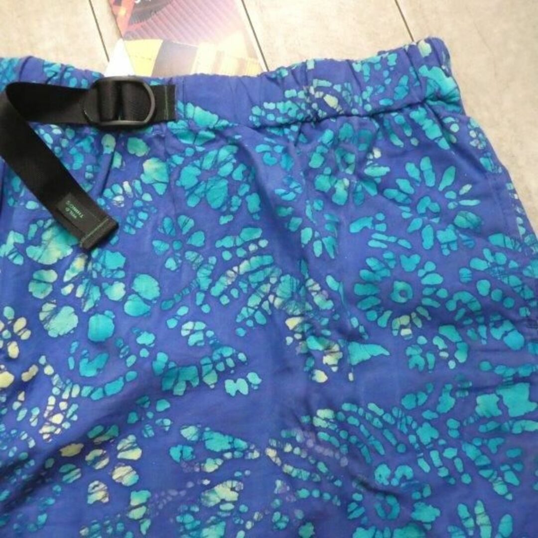 WILDTHINGS(ワイルドシングス)のWILD THINGS BATIK染め スカート M 未使用 Blue レディースのスカート(その他)の商品写真