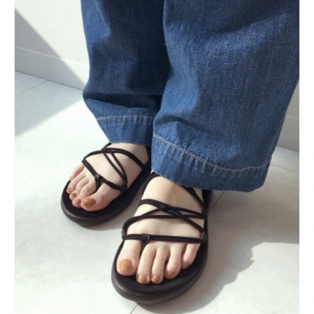 Teva(テバ)の【お買い得】TEVA  テバ　ボヤ　インフィニティー　サンダル　黒　 レディースの靴/シューズ(サンダル)の商品写真