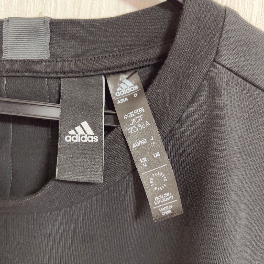 adidas(アディダス)の【美品】adidas アディダス 半袖Tシャツ レディース ブラック  Mサイズ レディースのトップス(Tシャツ(半袖/袖なし))の商品写真