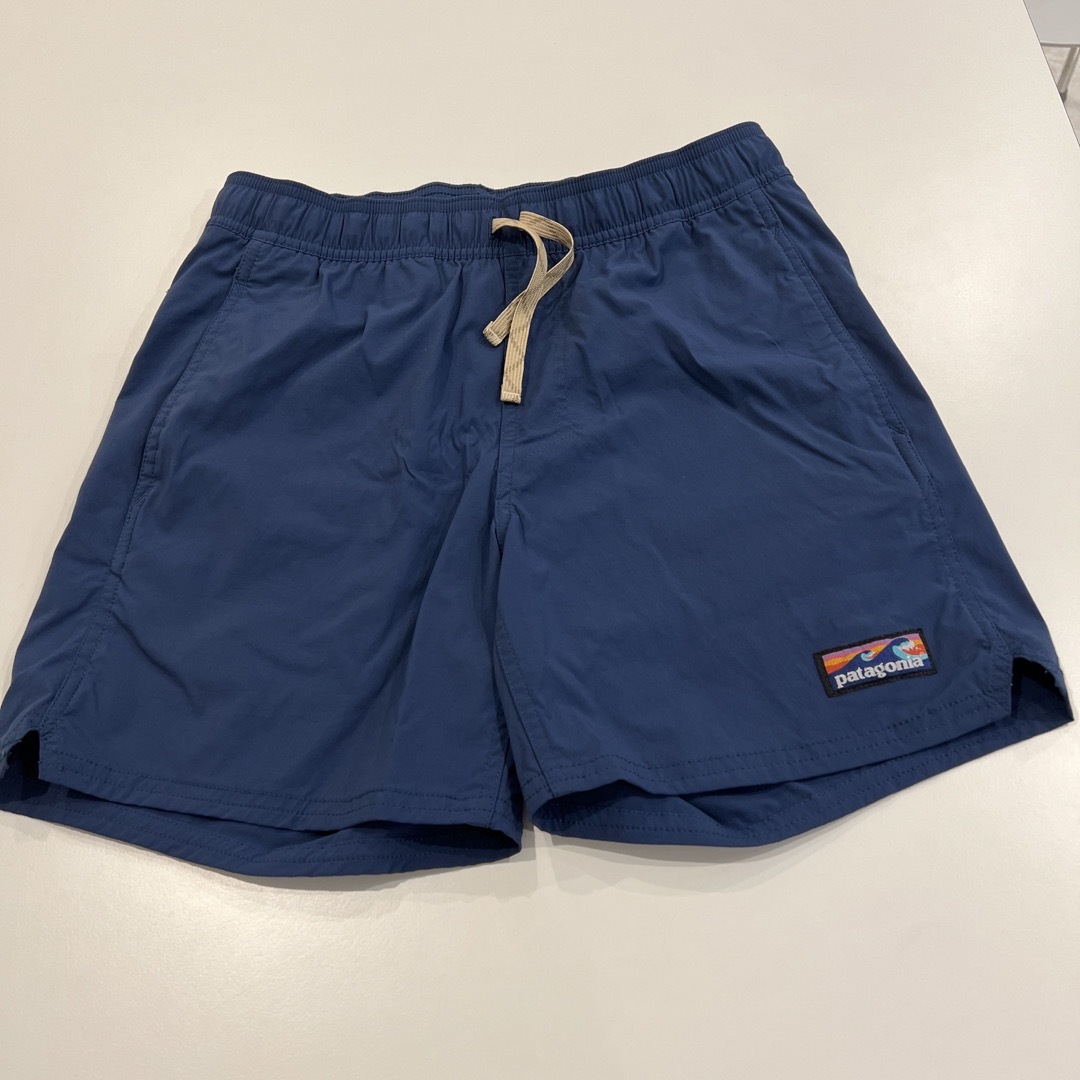 patagonia(パタゴニア)のパタゴニア　ショートパンツ　水陸両用　バギーズショーツ　大人気 レディースのパンツ(ショートパンツ)の商品写真