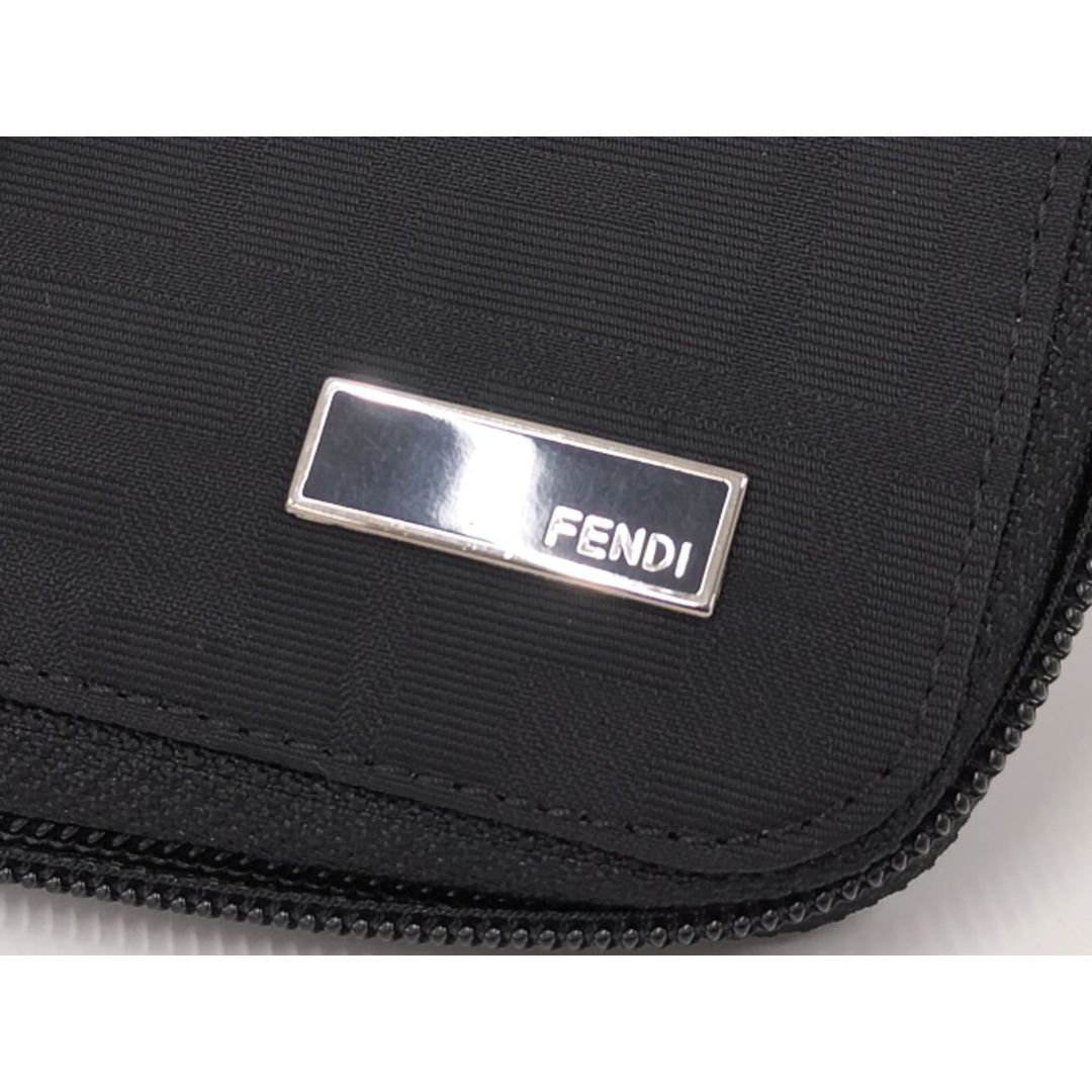 FENDI(フェンディ)のFENDI 手帳カバー ズッカ柄 キャンバス ブラック レディースのファッション小物(その他)の商品写真