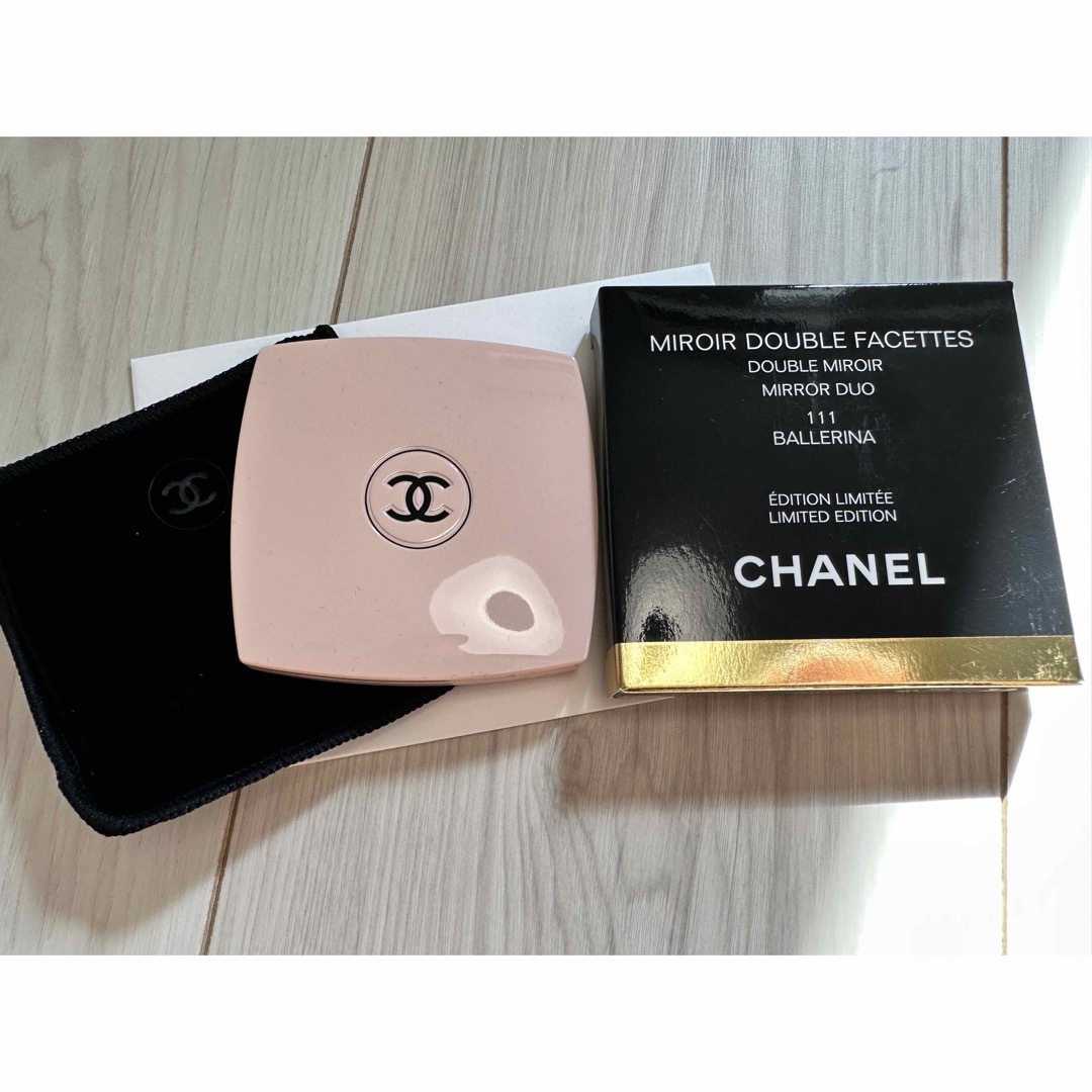 シャネル　ミラー　111 バレリーナCHANEL