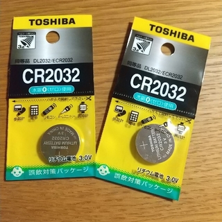 トウシバ(東芝)のリチウム電池 ボタン電池 CR2032 新品未使用 2個(その他)